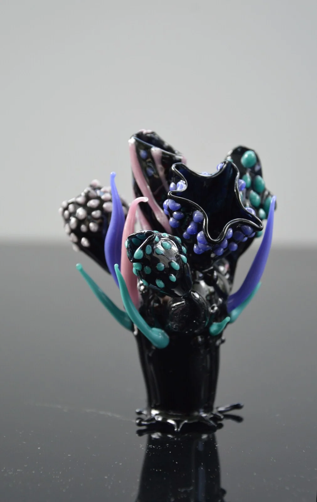 Skulptur Black Coral 2 av Mira Davida